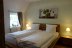 'Das erste  Schlafzimmer mit Doppelbett 180x200 cm'