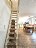 'Die Treppe fhrt auf die Galerie'