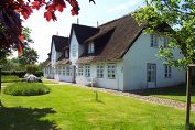 Witthüs, Gartenwohnung EG unter Reet Ferienwohnung für 4 Personen  auf der Insel Fhr