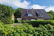 komfortable DHH, Am Grünstreifen 34a Ferienhaus für 6 Personen und 1 weiteren Kleinkind auf der Insel Fhr