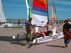 Katamaran am Strand